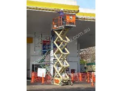 9.5m Electric Scissor Lifts available for Hire