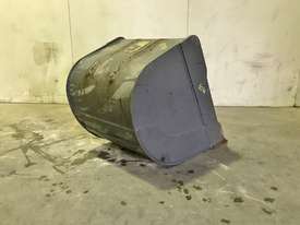 UNUSED 600MM DIGGING BUCKET TO SUIT 6-8T EXCAVATOR E034 - picture2' - Click to enlarge