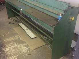 8ft sheet metal Guillotine  - picture0' - Click to enlarge