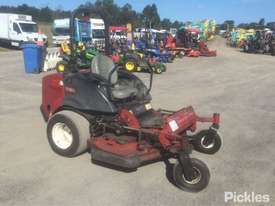 Toro Groundsmaster 7200 - picture1' - Click to enlarge