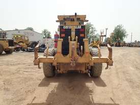 Caterpillar 12H Grader - picture1' - Click to enlarge
