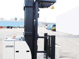 Crown SP3520-30 Forklift - picture0' - Click to enlarge