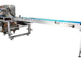 Horizontal Flowrapper with conveyor - picture2' - Click to enlarge