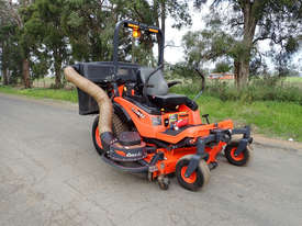 Kubota ZD331 Zero Turn Lawn Equipment - picture0' - Click to enlarge