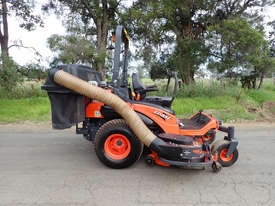 Kubota ZD331 Zero Turn Lawn Equipment - picture1' - Click to enlarge