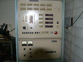 Makino EDM spark eroder - picture0' - Click to enlarge