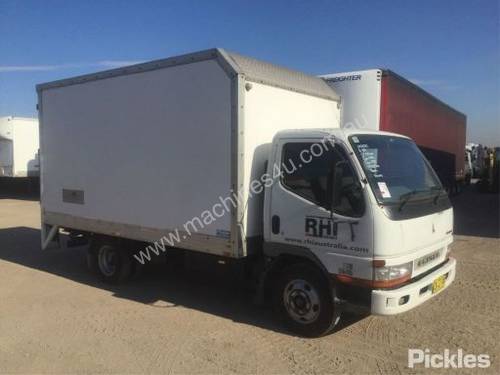 2004 Mitsubishi Canter FE639