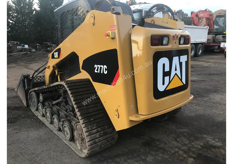 caption Caterpillar CAT 277C Track loader MACHTL