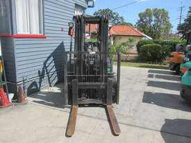 3 ton TCM Container Mast Used Forklift - picture1' - Click to enlarge