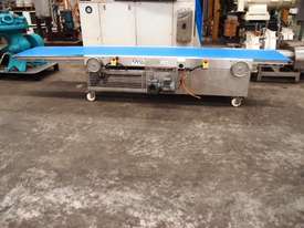 Flat Belt Conveyor, 3900mm L x 640mm W x 685mm H - picture0' - Click to enlarge