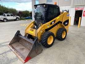 Caterpillar 246C  Skid Steer  - picture0' - Click to enlarge