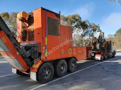 Green and timber waste mobile processing units - the mt8000 with Cat C9 engine