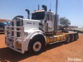 1999 Kenworth C501 - picture2' - Click to enlarge