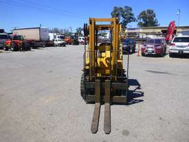 Nissan RGH02A30U Container Mast LPG 3 Tonne Forklift - picture0' - Click to enlarge