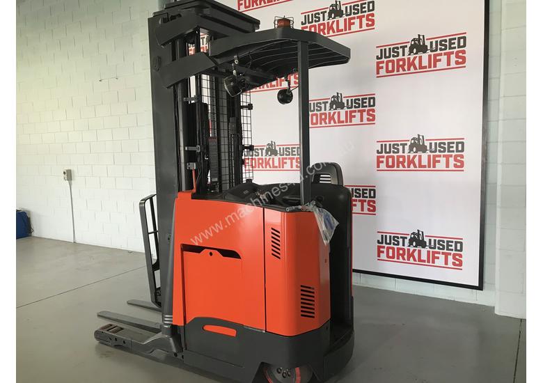caption RAYMOND STAND ON FORKLIFTS 740-R45TT S/N 11/FB25702 LOCATED COOPERS PLAINS BRISBANE