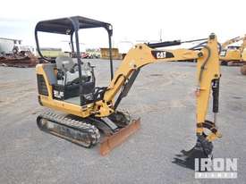 1.8T Excavator on Trailer Caterpillar - Hire - picture0' - Click to enlarge