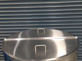 1,000ltr New Stainless Steel Tank (Made to Order) - picture0' - Click to enlarge