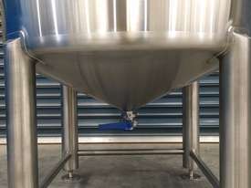 1,000ltr New Stainless Steel Tank (Made to Order) - picture2' - Click to enlarge