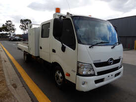 Hino 717 - 300 Series Tray Truck - picture1' - Click to enlarge