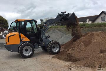 Tobroco Giant Earth Buckets