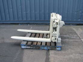 Class 3 Rotator Positioner Forks Attachment - Cascade 4RF25E-B36 - picture0' - Click to enlarge