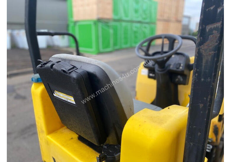 caption Wacker RD12A Vibrating Roller Roller/Compacting