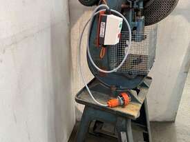 John Heine 200A Series 4  Incline Press 4 ton - picture1' - Click to enlarge