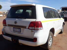 Toyota 2010 Landcruiser Wagon - picture2' - Click to enlarge