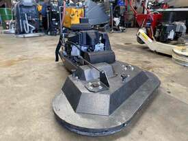 Reconditioned Pioneer Eclipse Twin Pad Gas Burnisher. - picture1' - Click to enlarge