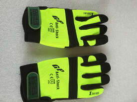 Gloves MSA Hi Viz Mechanics Anti-Vibration Work Gloves Pack of 12 Trade Quality - picture0' - Click to enlarge