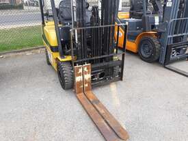 Yale 2.0ton Forklift - picture2' - Click to enlarge
