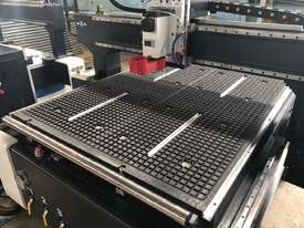 CNC Router 1300 x 2500mm | 6kw Spindle - picture0' - Click to enlarge
