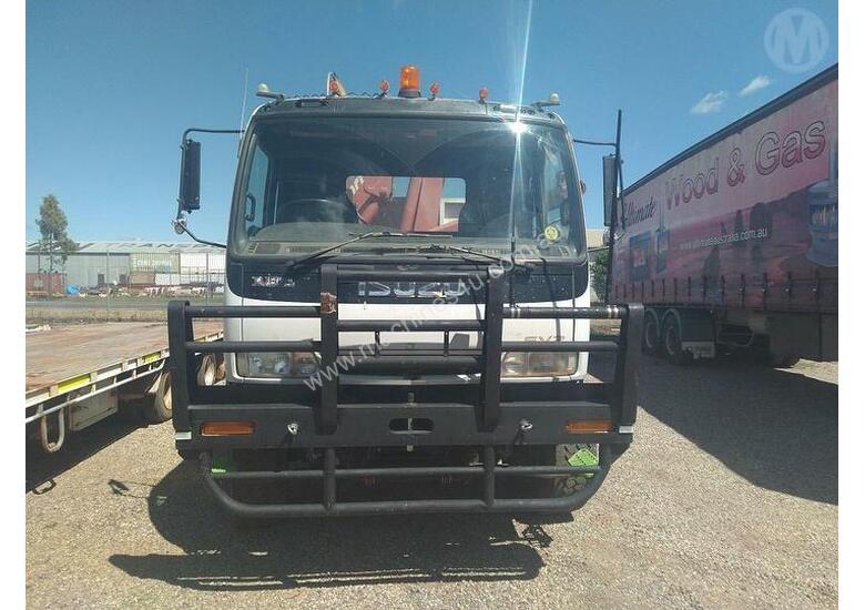 caption Isuzu FVZ 1400a