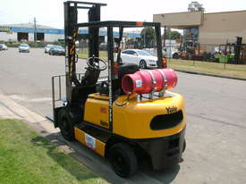 Yale GLP25RH Forklift - picture2' - Click to enlarge