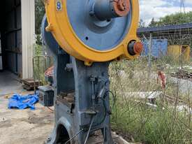 100 ton Power Press - picture0' - Click to enlarge