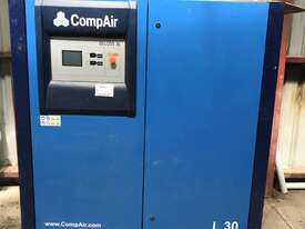 Air Compressor  - picture0' - Click to enlarge