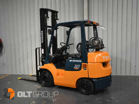 Toyota 7FGK25 Forklift 2.5 Tonne Compact Model 3302 Hours New Solid Tyres - picture0' - Click to enlarge
