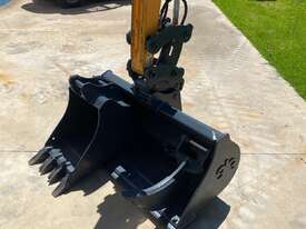 HYUNDAI ROBEX 25Z-9AK EXCAVATOR - picture1' - Click to enlarge