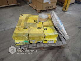 VARIOUS BOXES COMPRISING OF ASSORTED ESAB 1.6MM MIG WIRE & MACNAUGHT P8LF DRUM COOLER & PLATE - picture0' - Click to enlarge