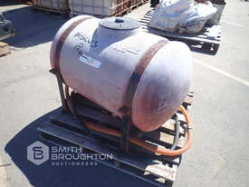 200 LITRE LIQUID TANK - picture1' - Click to enlarge