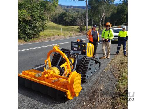 Remote controlled slope mower 