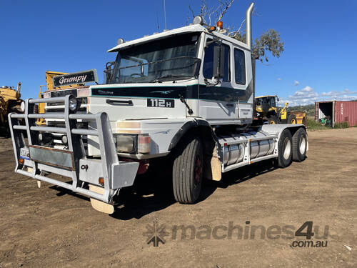 SCANIA T112H 6 x 4 prime mover
