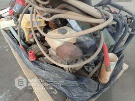 PALLET COMPRISING OF USED SMALL DIESEL & PETROL ENGINES & PRESSURE CLEANERS - picture2' - Click to enlarge