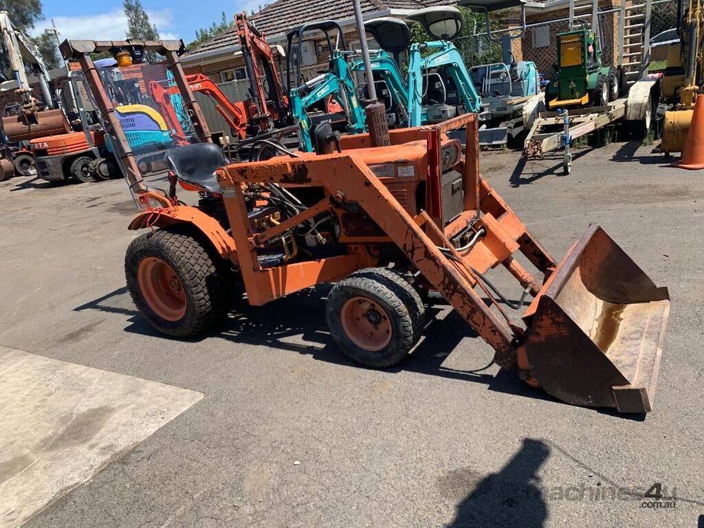 Used Kubota B7100 HST Tractors In BROOKLYN, VIC