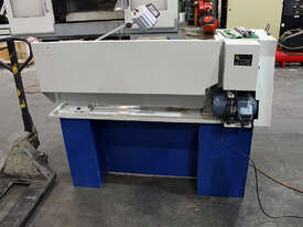 Hafco Metalmaster AL330A Centre Lathe - picture1' - Click to enlarge