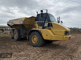 Caterpillar 730 Dump Truck  - picture0' - Click to enlarge