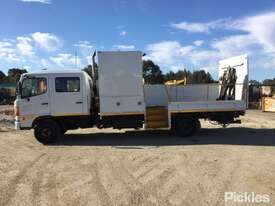 2007 Hino FD1J Ranger - picture1' - Click to enlarge