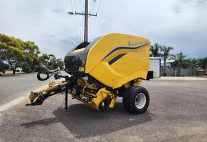 New Holland Pro-Belt 165 High Density Round Baler