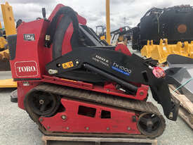 Toro TX1000 Skid Steer Loader - picture0' - Click to enlarge