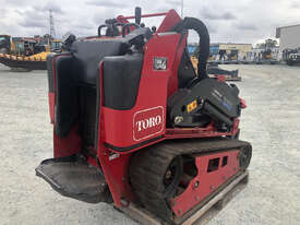 Toro TX1000 Skid Steer Loader - picture2' - Click to enlarge